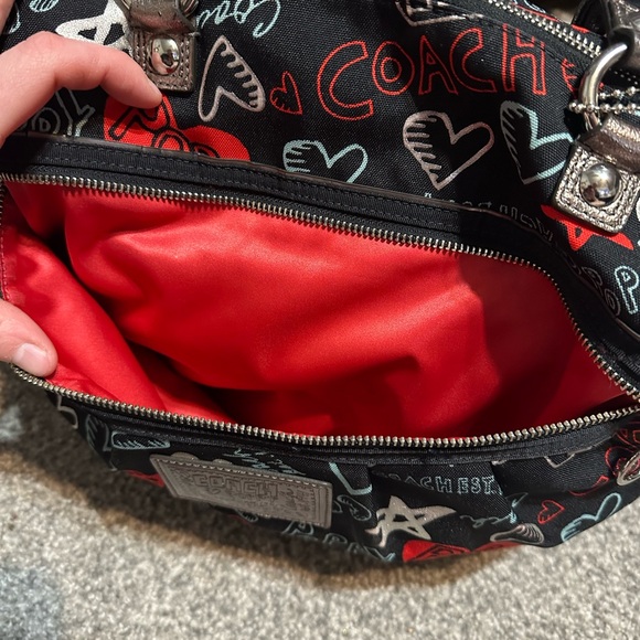 Coach Poppy Black Graffiti Shoulder Bag Tote Purse - Picture 7 of 14